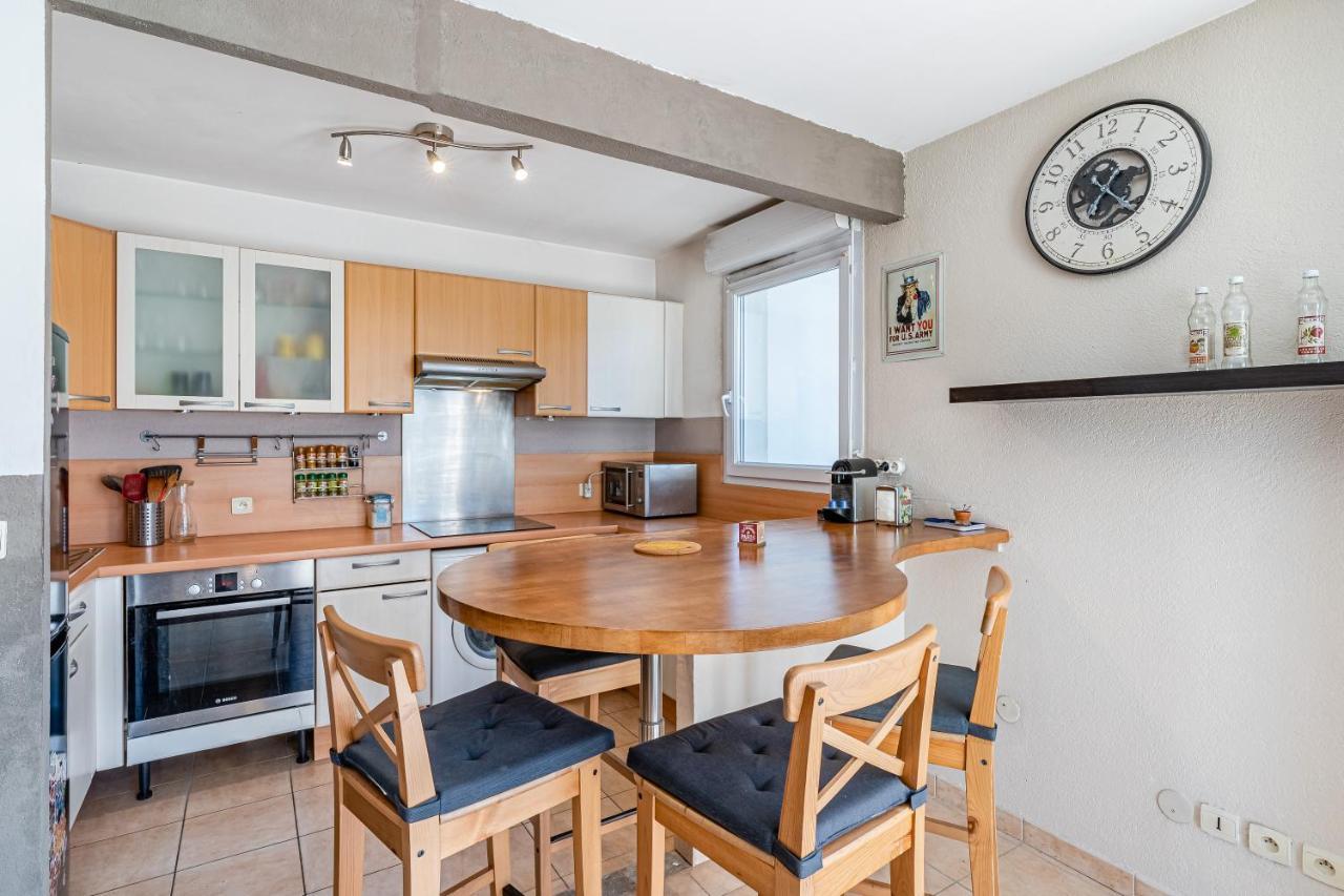 La Joliette; Duplex 2 Chambres, Parking Inclus+ Terrasse+ Ascenseur マルセイユ エクステリア 写真