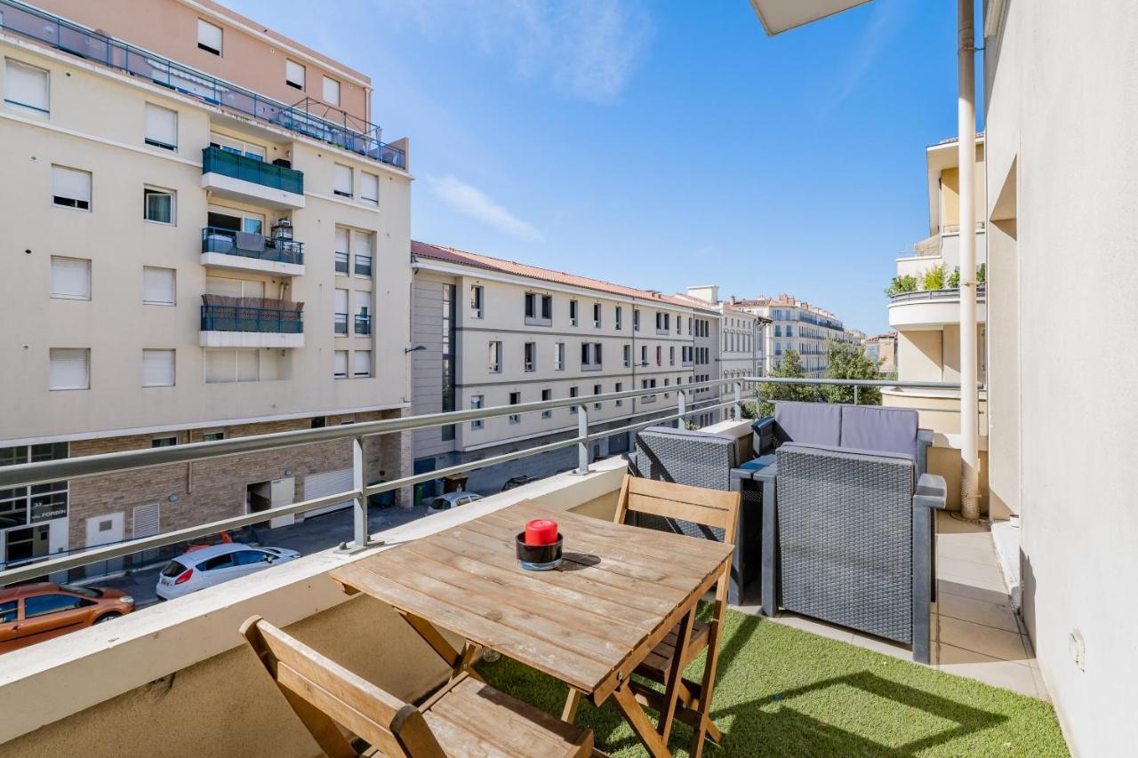 La Joliette; Duplex 2 Chambres, Parking Inclus+ Terrasse+ Ascenseur マルセイユ エクステリア 写真
