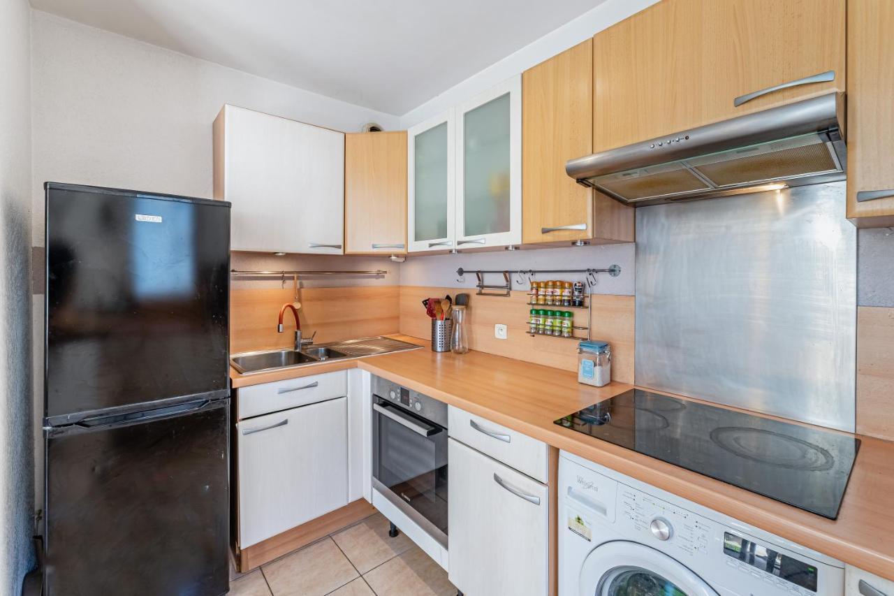 La Joliette; Duplex 2 Chambres, Parking Inclus+ Terrasse+ Ascenseur マルセイユ エクステリア 写真