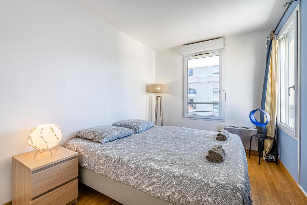 La Joliette; Duplex 2 Chambres, Parking Inclus+ Terrasse+ Ascenseur マルセイユ エクステリア 写真
